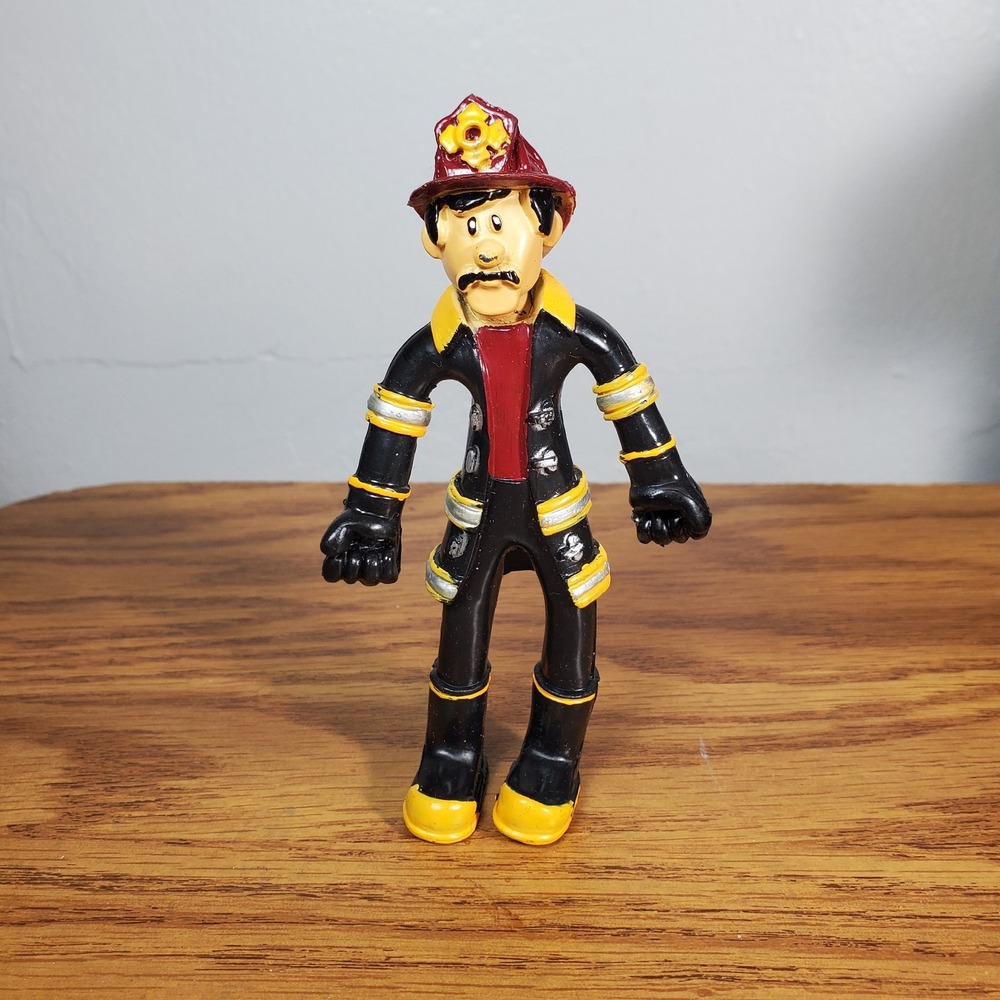 Kidkraft Fireman Firefighter 4.5" Bendable Everyday Heroes Fire Fighter Figure